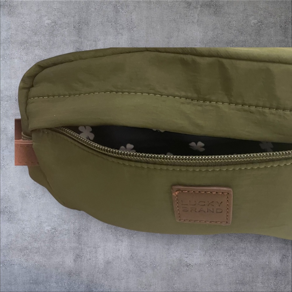 Lucky Brand Bag - Picture 6 of 9